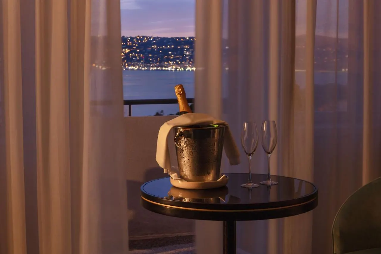 ****  Le 1932 Hotel & Spa Cap D'Antibes - Mgallery Juan-les-Pins Francia